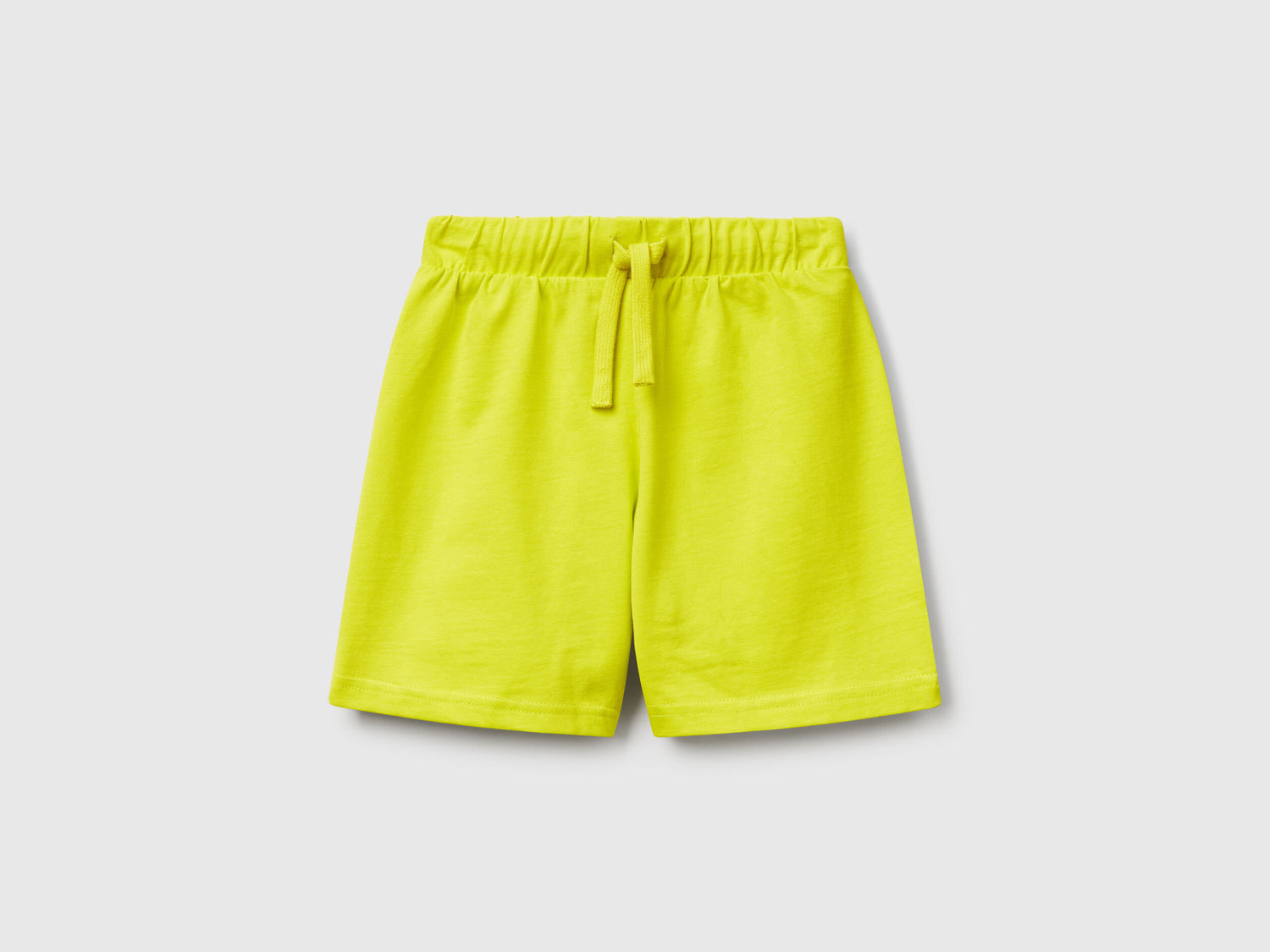 Benetton_Regular Fit Bermudas_3BL0G900Q_29B_01