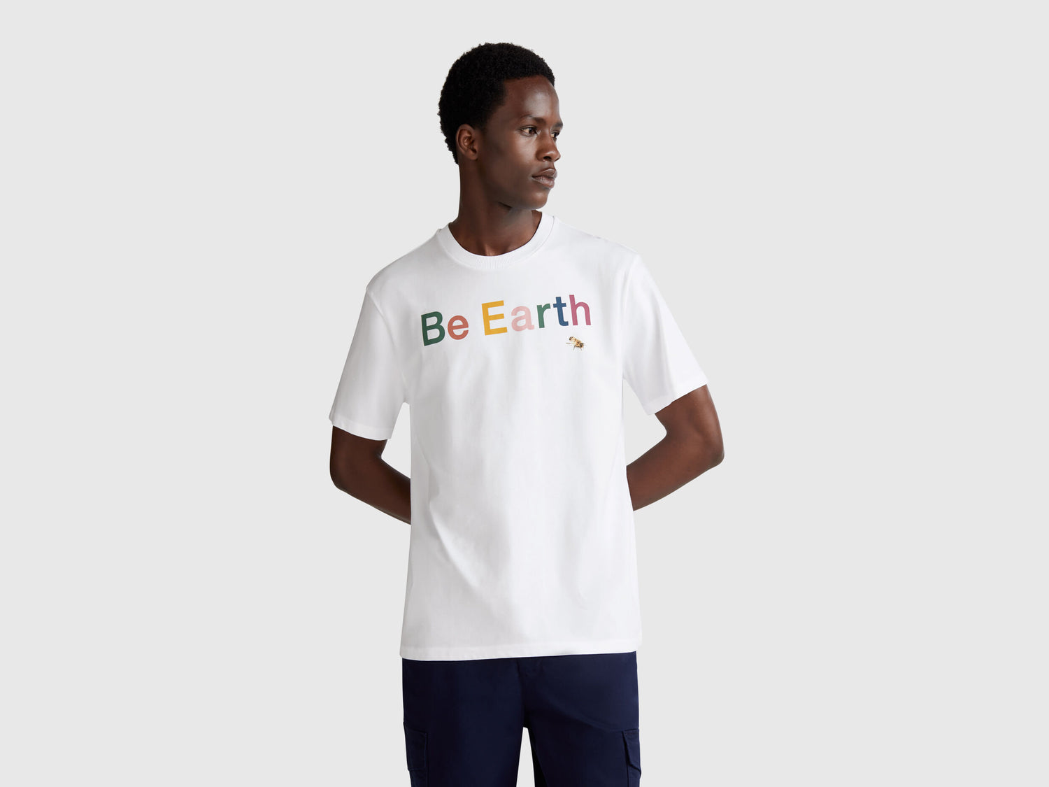 Benetton_T-Shirt with Photographic Print_3BL0U10AG_902_01