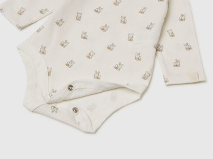 Benetton_Creamy White_Two Long Sleeve Ribbed Knit Onesies_3DKAAB00U_905_03