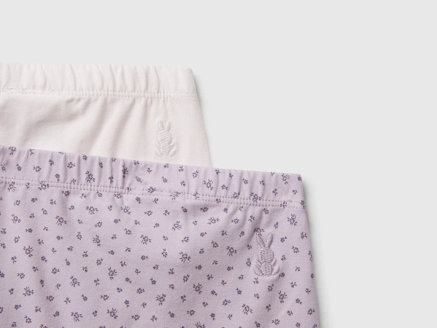 Benetton_Violet_Two Pairs of Trousers in Cotton_3DKAAF02H_902_03