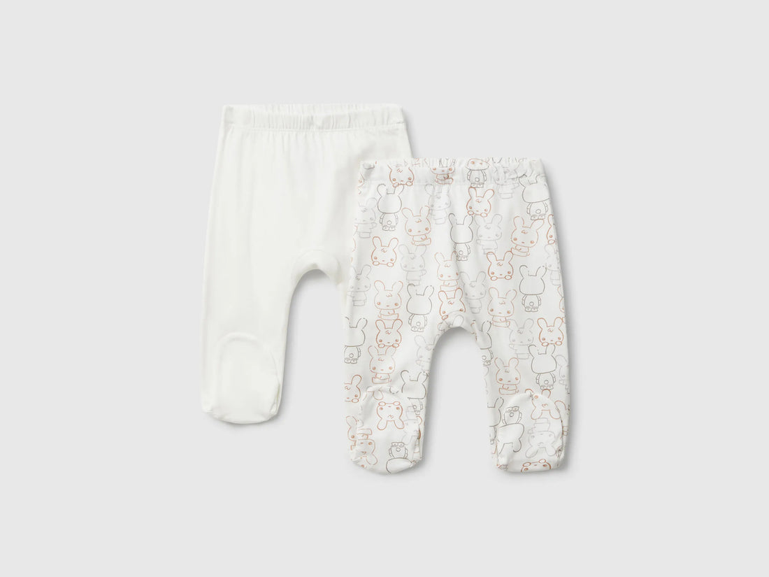 Benetton_Creamy White_Two Pairs of Trousers in Cotton_3DKAAF02H_905_01