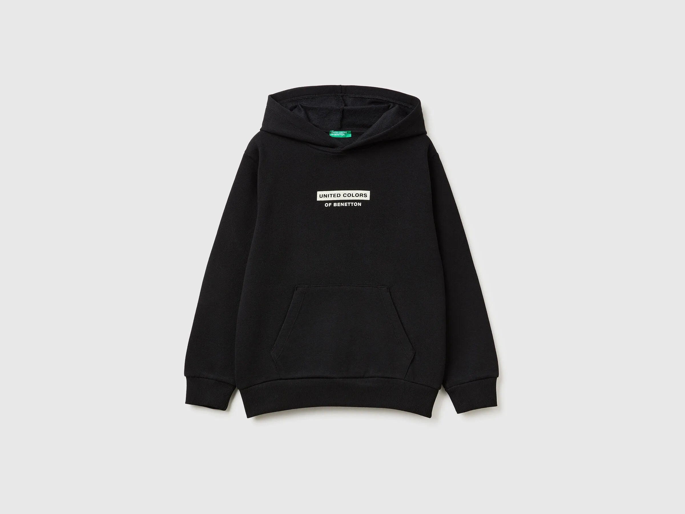 Benetton_Black_Warm Hoodie_3EB5C205B_100_01