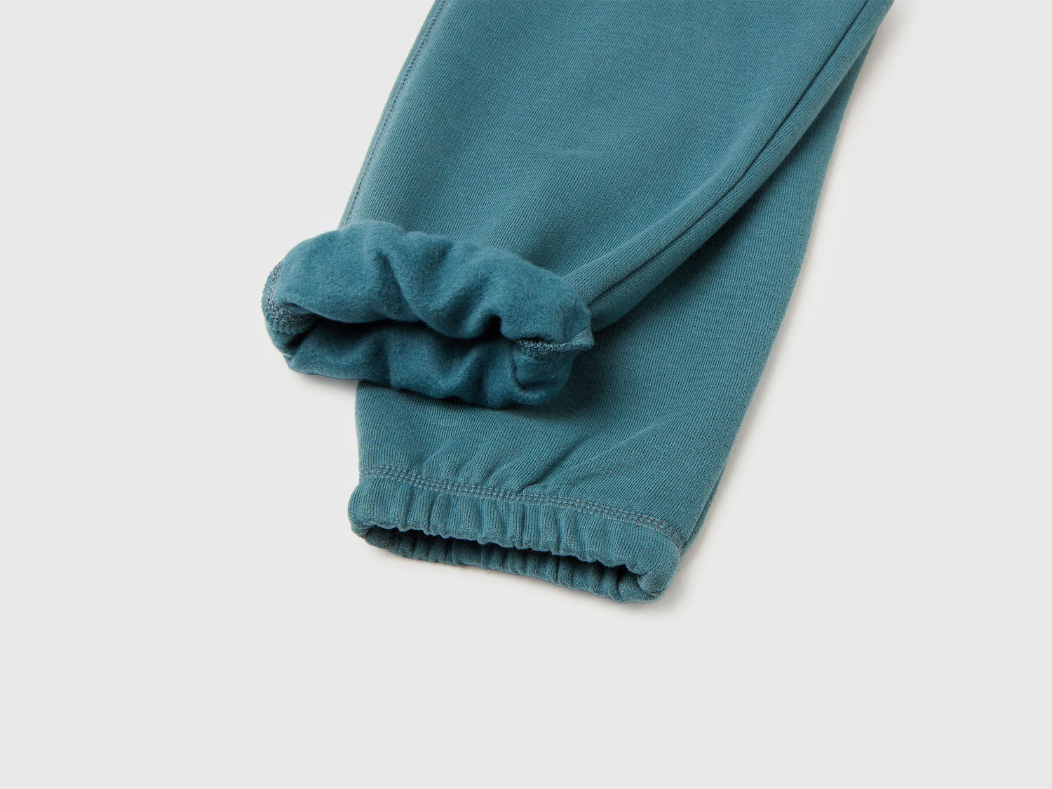 Benetton_Turquoise_Warm Sweat Joggers_3EB5CF05L_19W_03