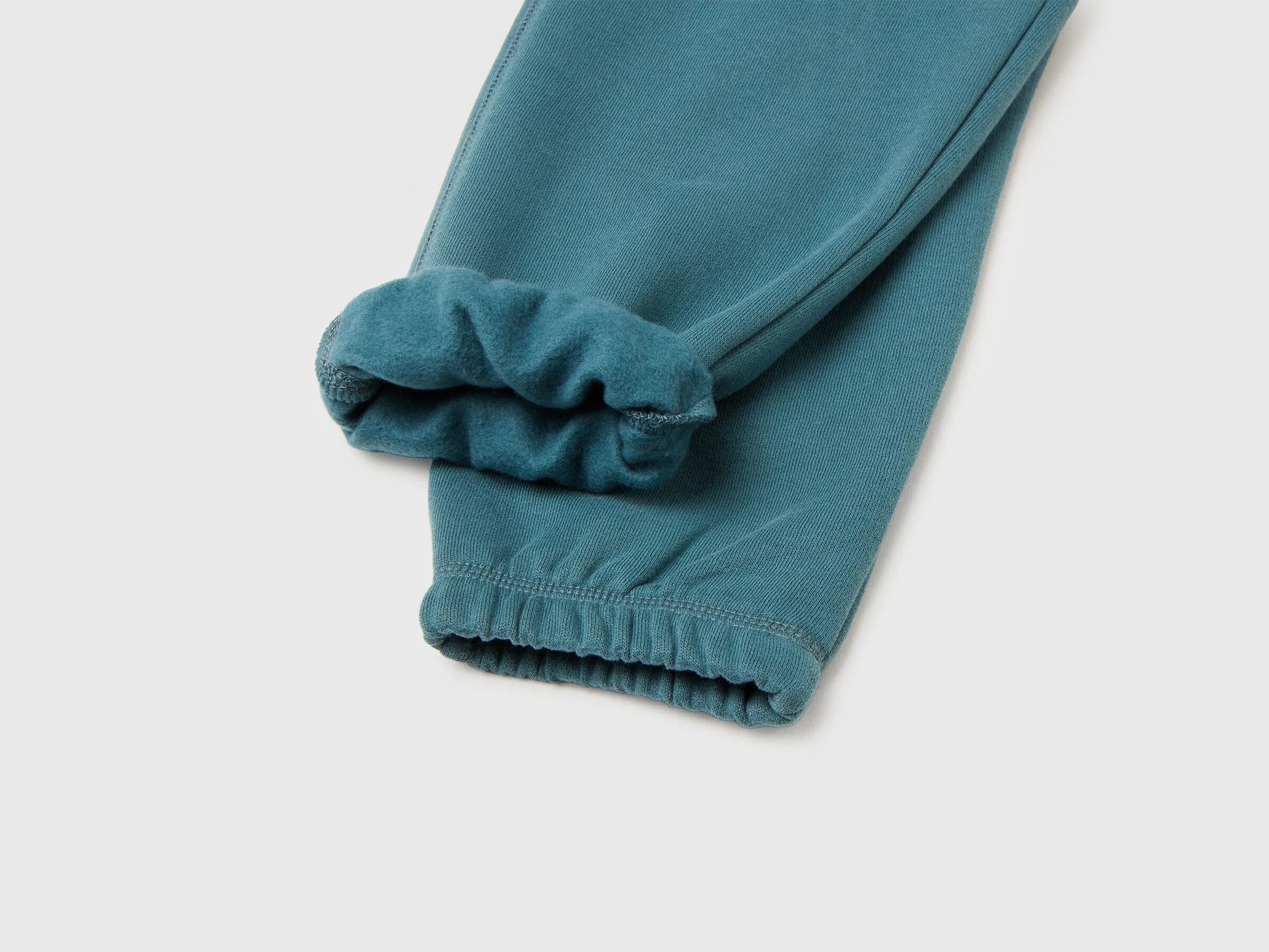 Benetton_Turquoise_Warm Sweat Joggers_3EB5CF05L_19W_03