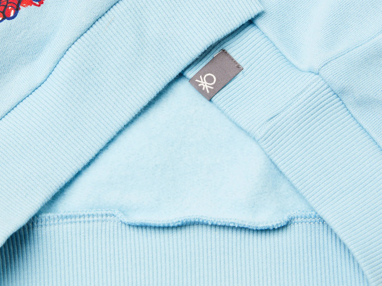 Benetton_Light Blue_Regular Fit Spiderman ©Marvel Sweatshirt_3EB5G10L5_27G_03