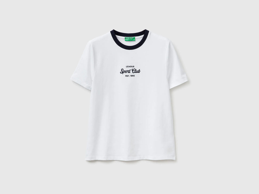 Benetton White Women T-Shirt with Embroidered Crest SKU: 3ECMD10C7_101 Image 01