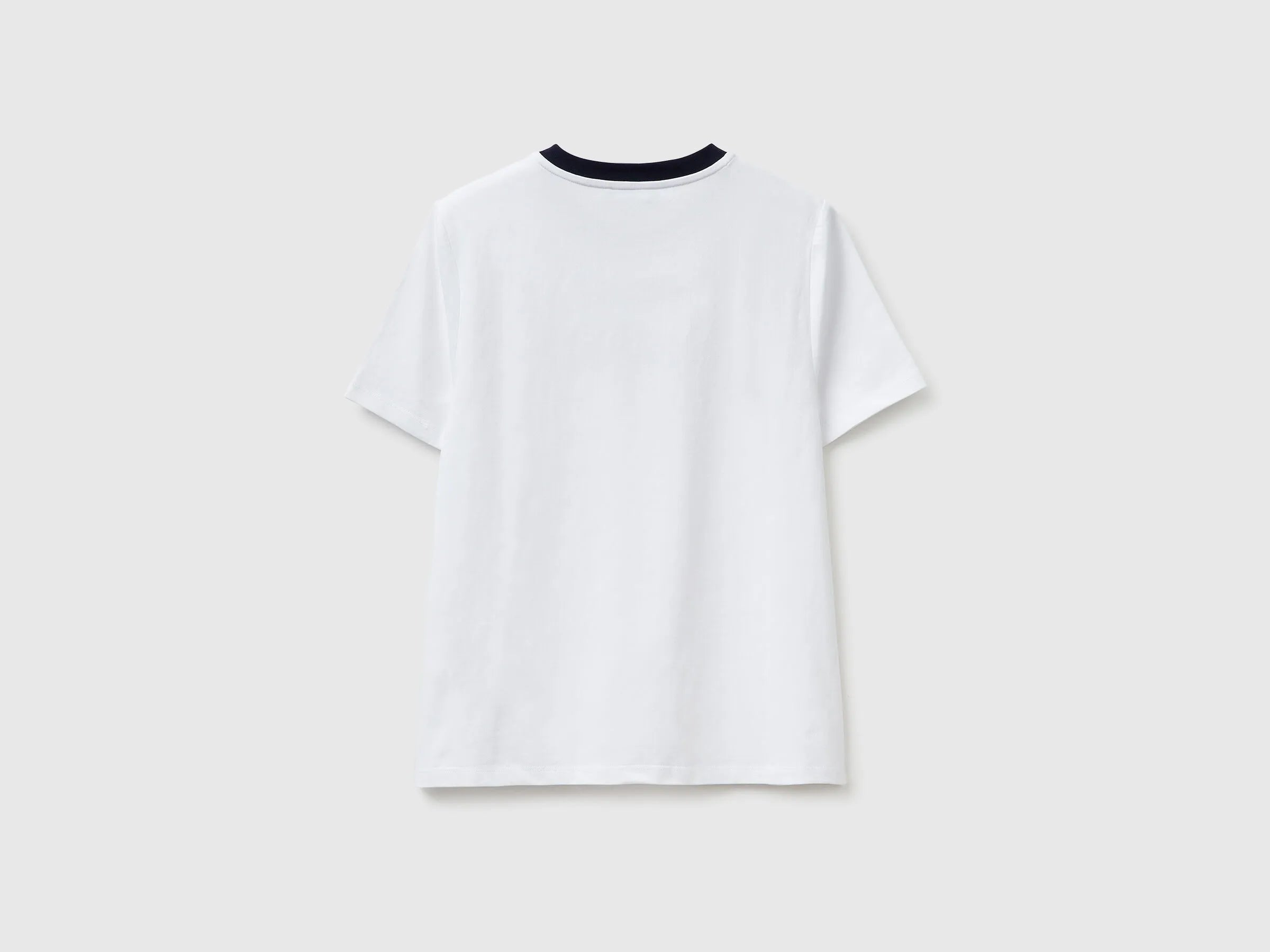 Benetton White Women T-Shirt with Embroidered Crest SKU: 3ECMD10C7_101 Image 02