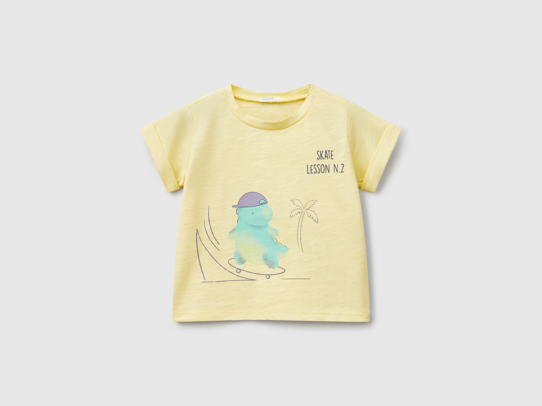 Benetton_T-Shirt with Print_3F93A1060_0H3_01