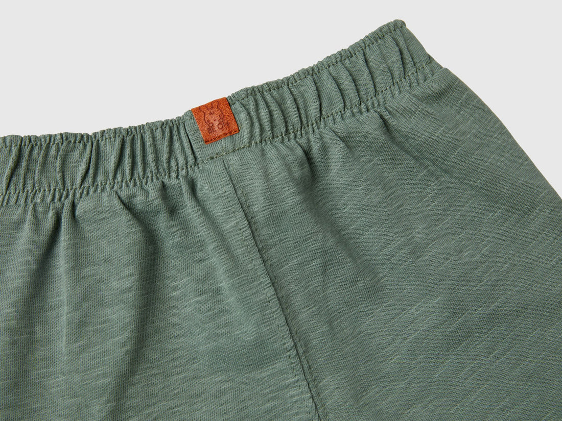 Lightweight Cotton Shorts_3F93A900A_1G1_02