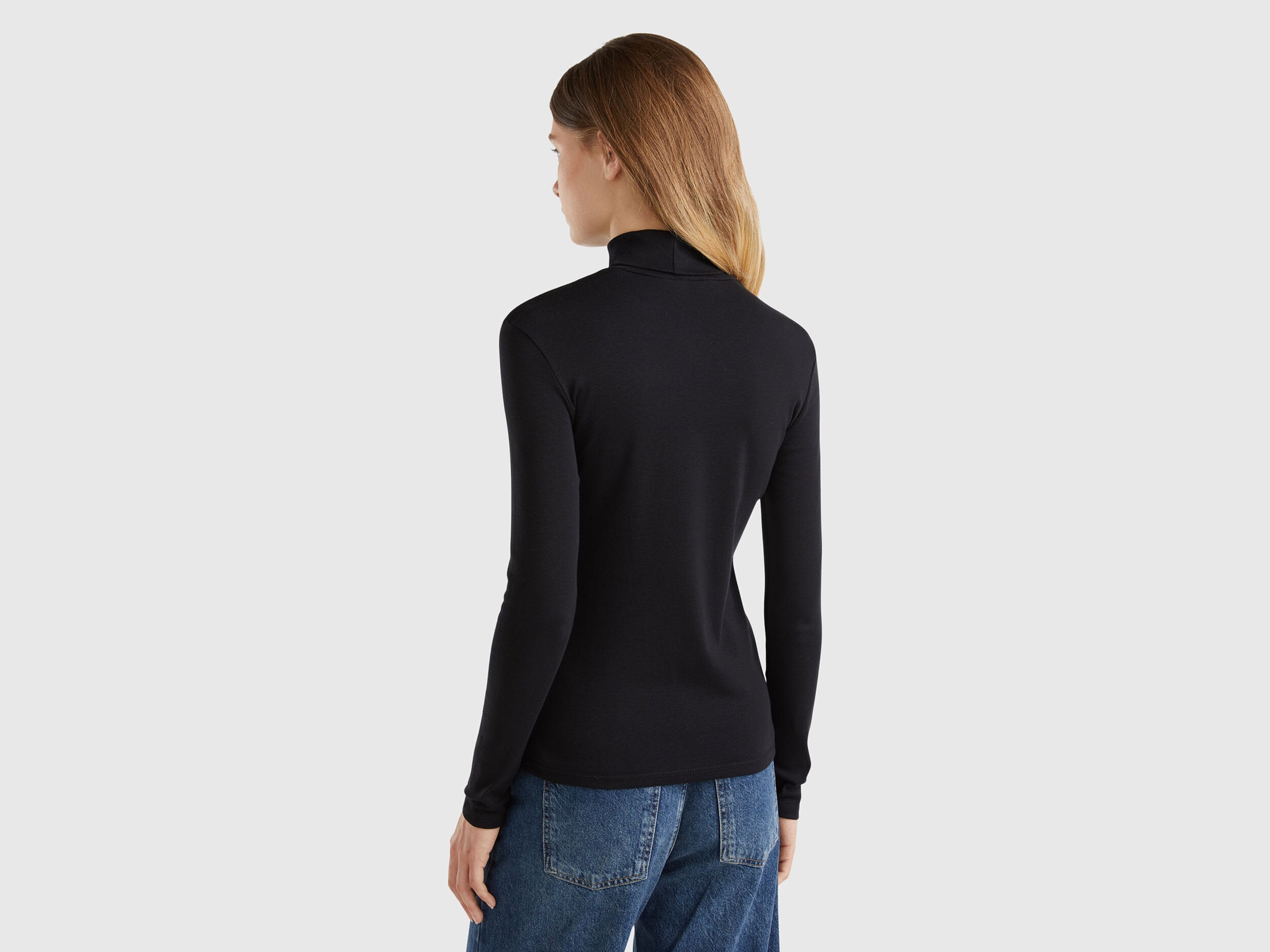 Long Sleeve T-Shirt With High Neck_3GA2E2224_100_02