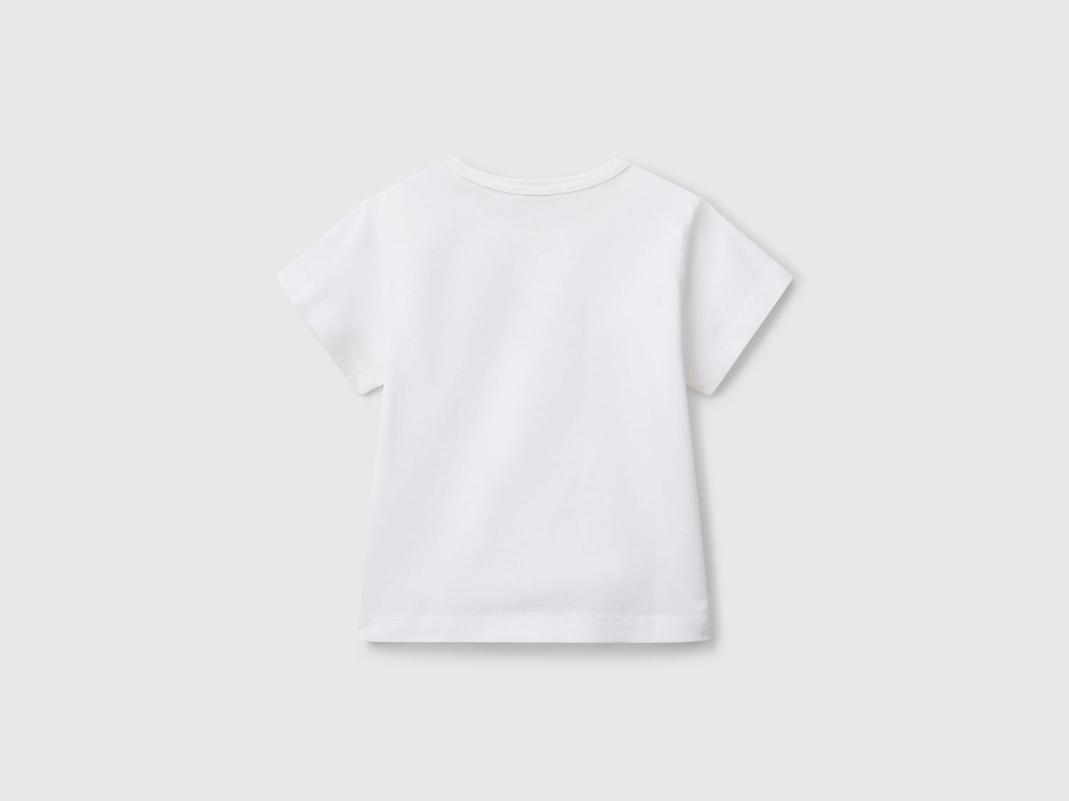 Benetton_T-Shirt_3I1XA1067_101_02
