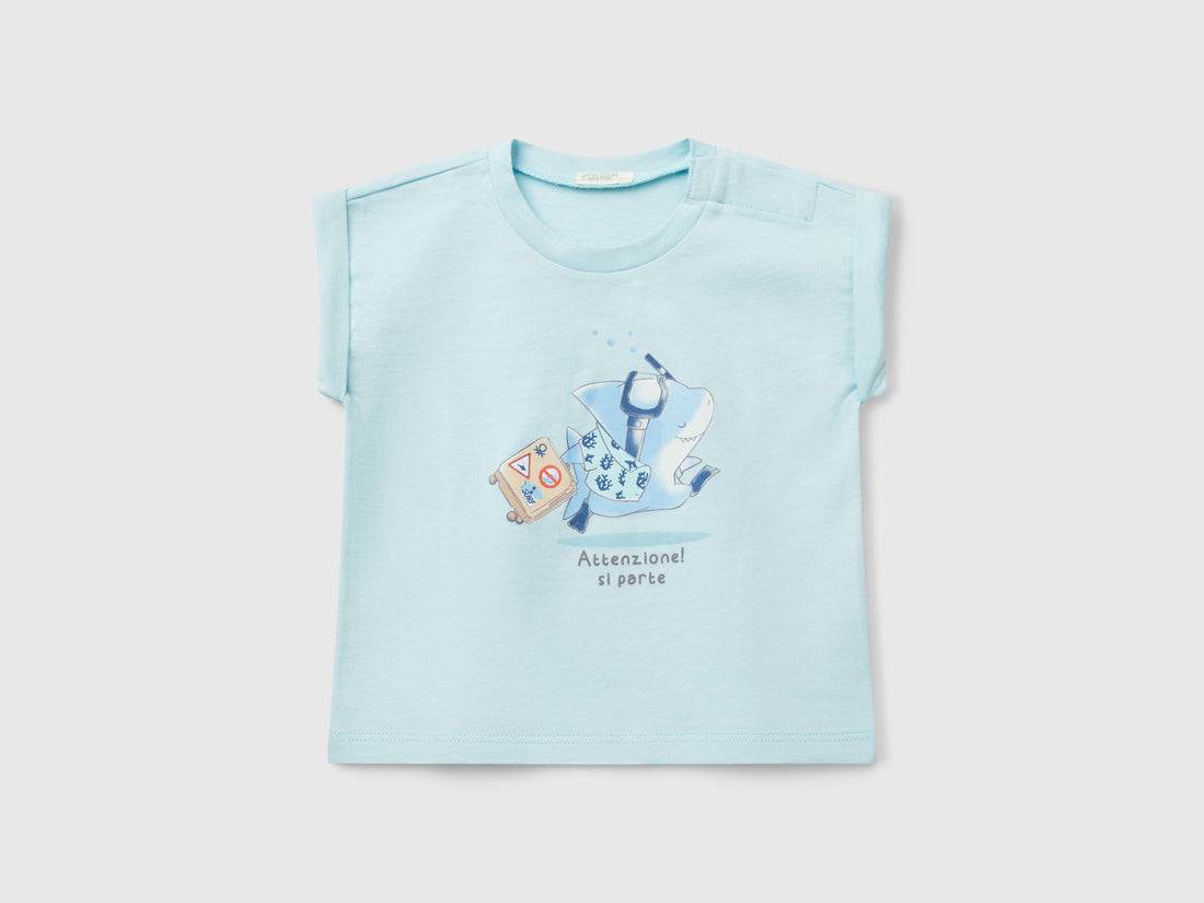 Benetton_Short Sleeve T-Shirt with Print_3I1XA106A_21J_01