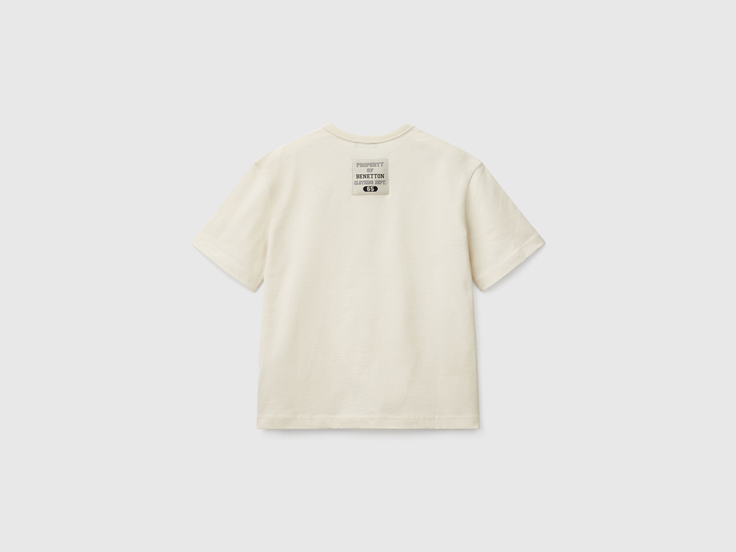 Benetton_Oversized Fit T-Shirt_3I1XC10NL_00V_02