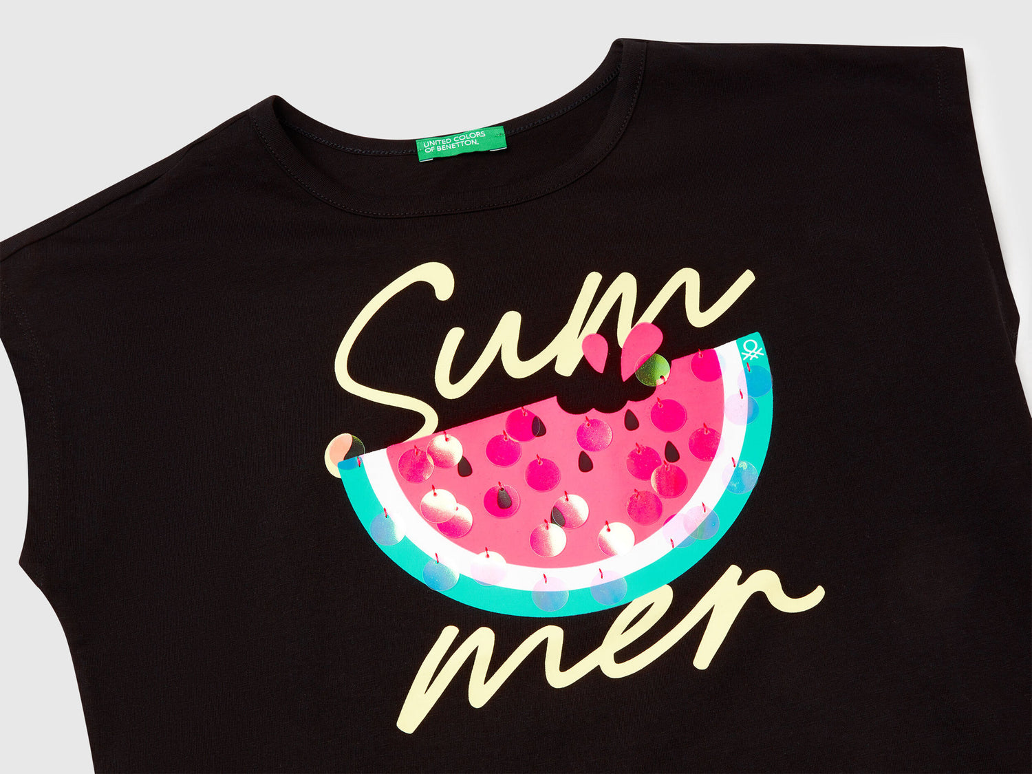 Benetton_T-Shirt with Print and Sequins_3I1XC10P0_100_03