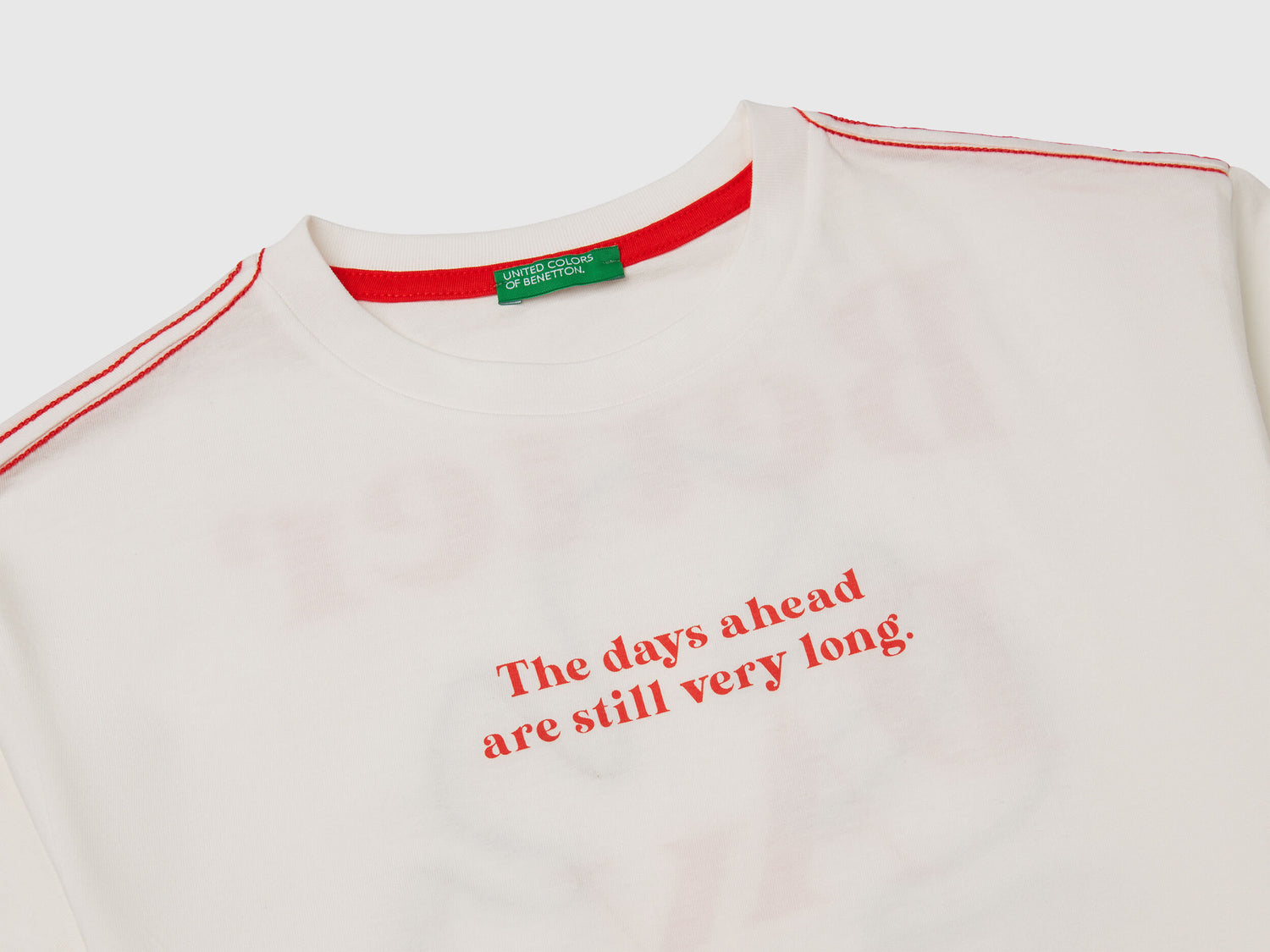 Benetton_T-Shirt with Slogan Print and Embroidery_3I1XC10P4_074_03