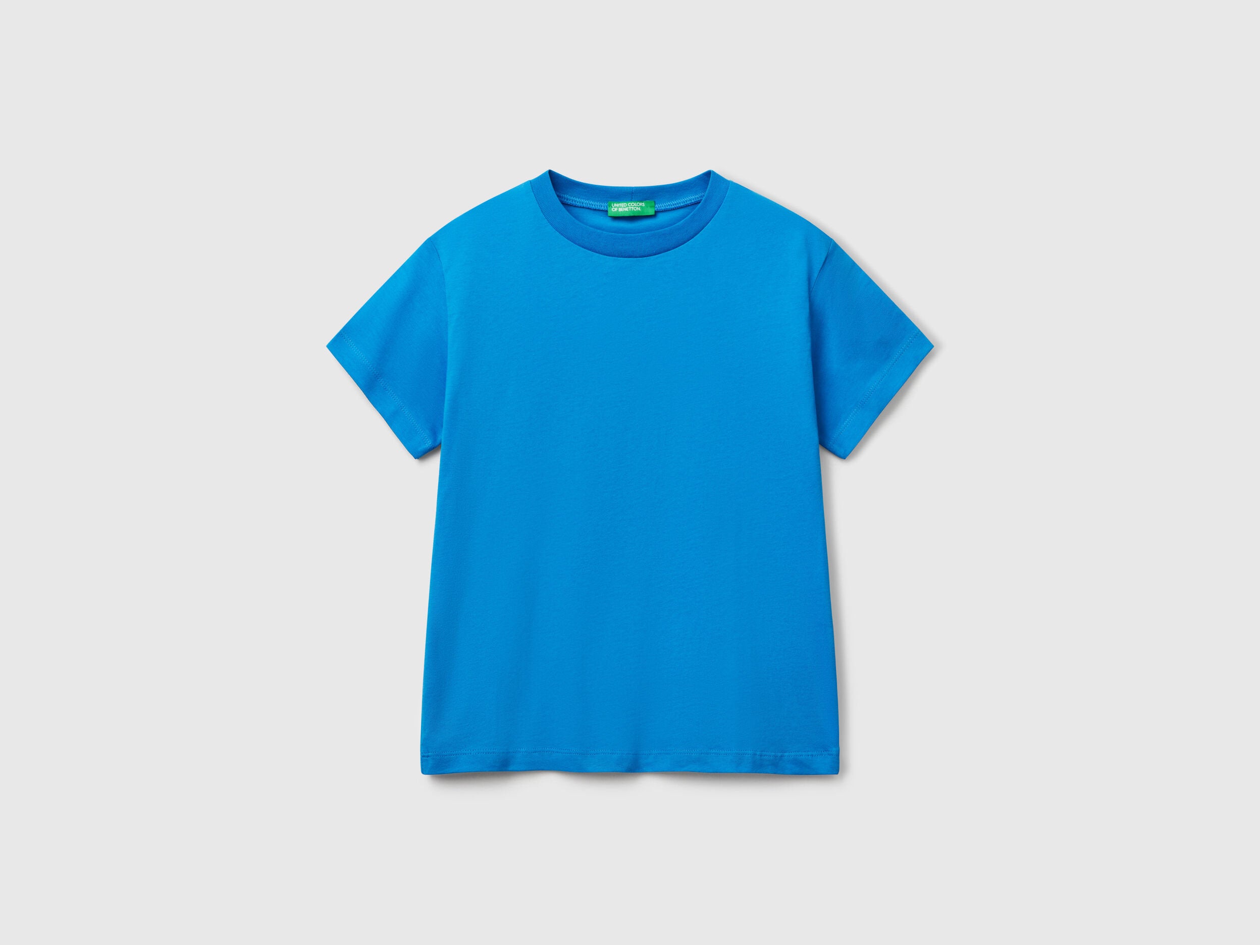 Benetton_Cotton T-Shirt with Print on The Back_3I1XC10P7_05Q_01