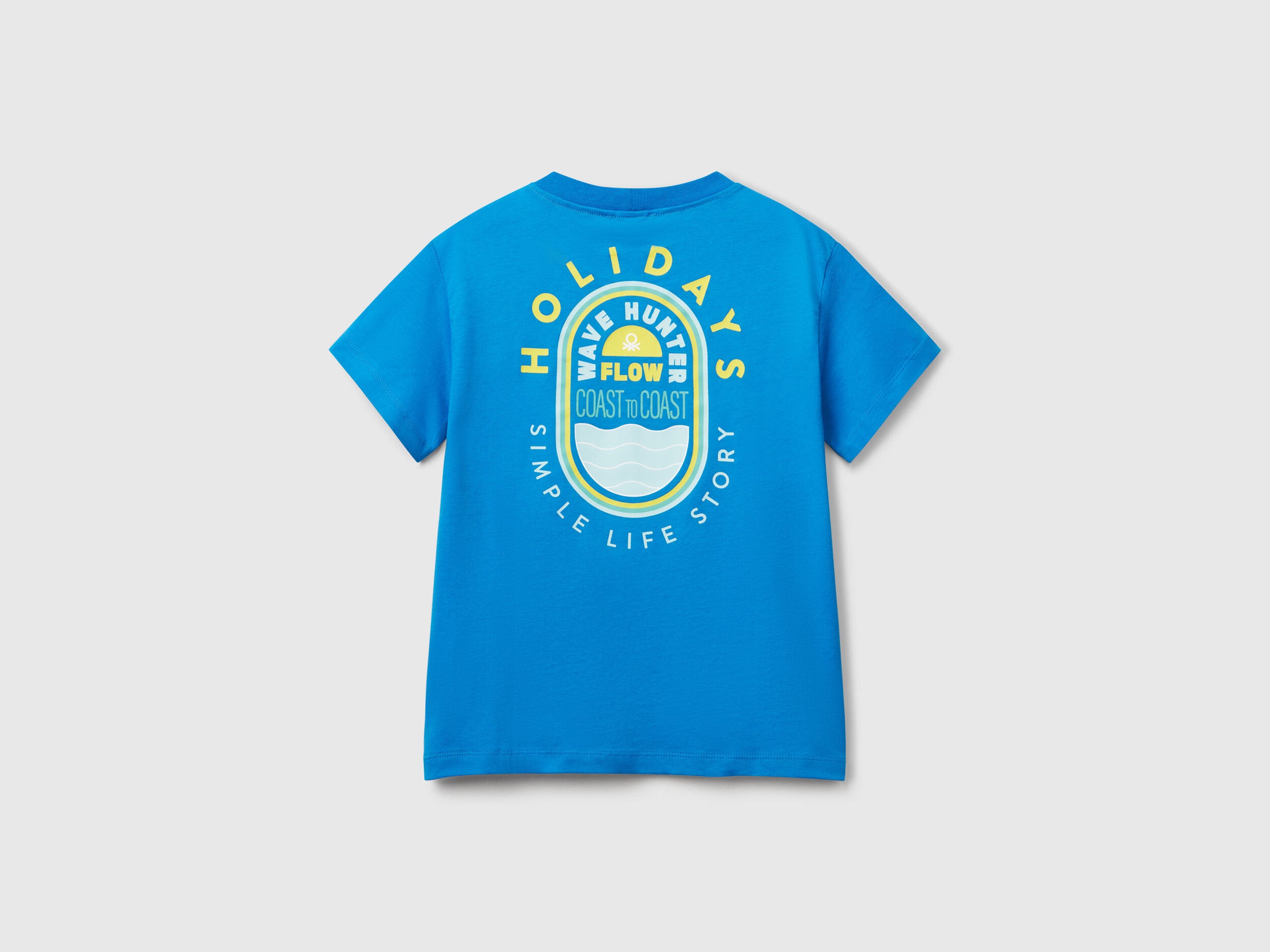 Benetton_Cotton T-Shirt with Print on The Back_3I1XC10P7_05Q_02
