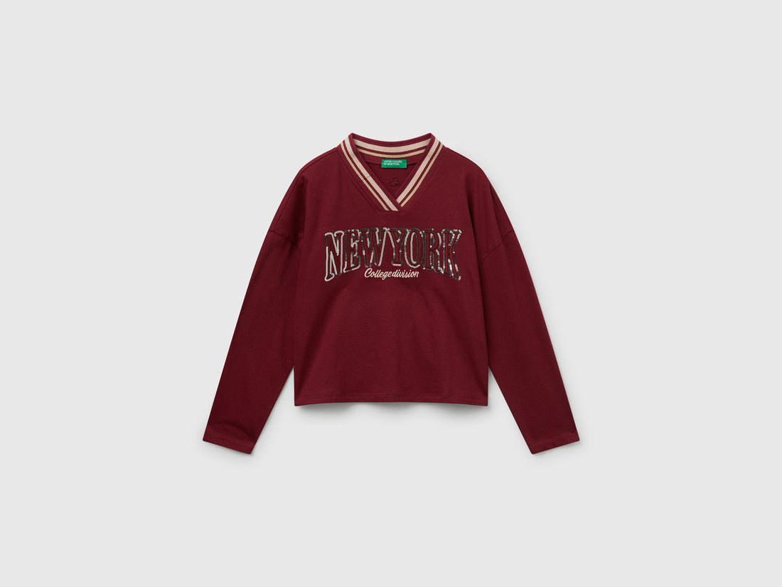 Benetton_Burgundy_T-Shirt with Sequin Embroidery_3I1XC400E_236_01