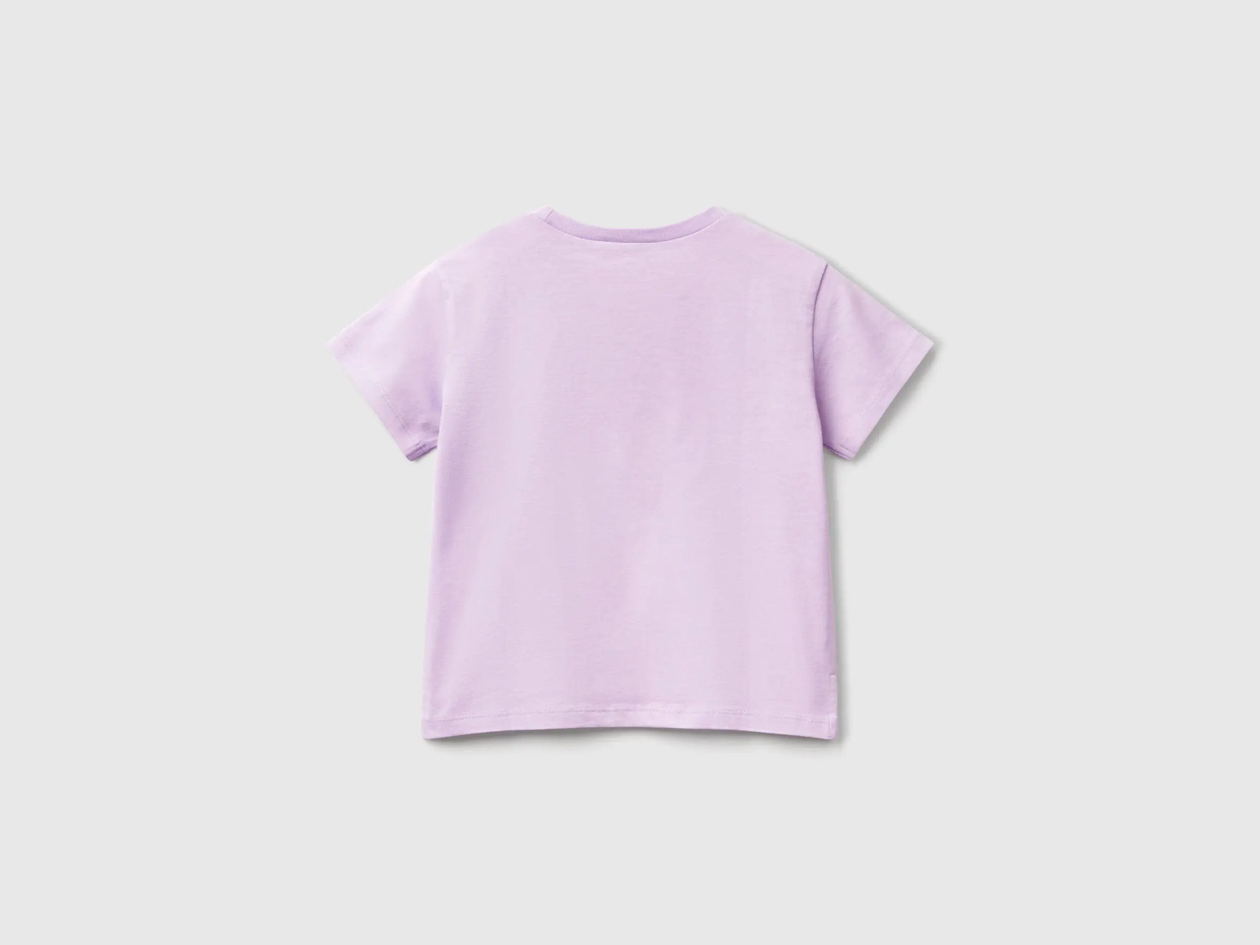 Benetton_T-Shirt with Print and Applique_3I1XG10I4_07W_02