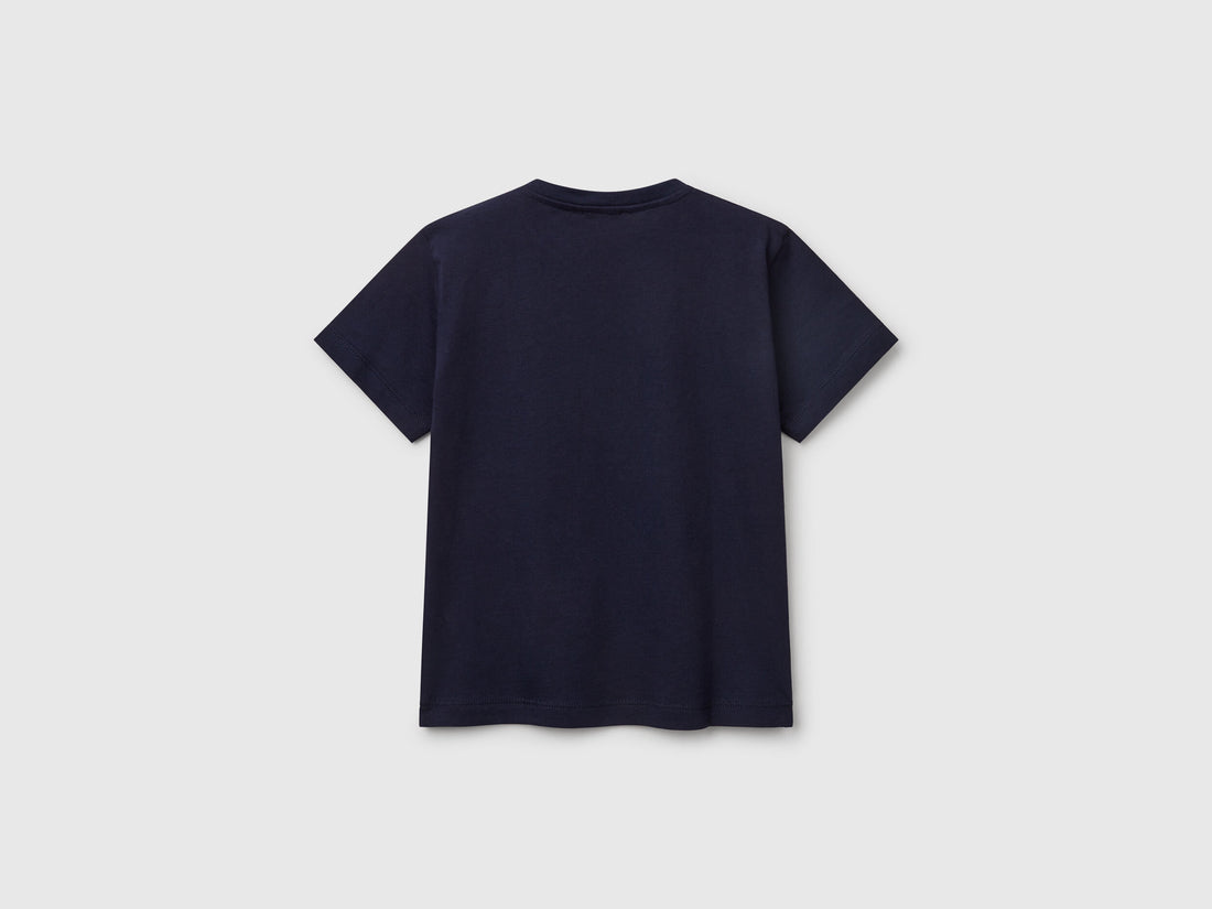 Benetton_T-Shirt in Organic Cotton with Print_3I1XG10IJ_016_02