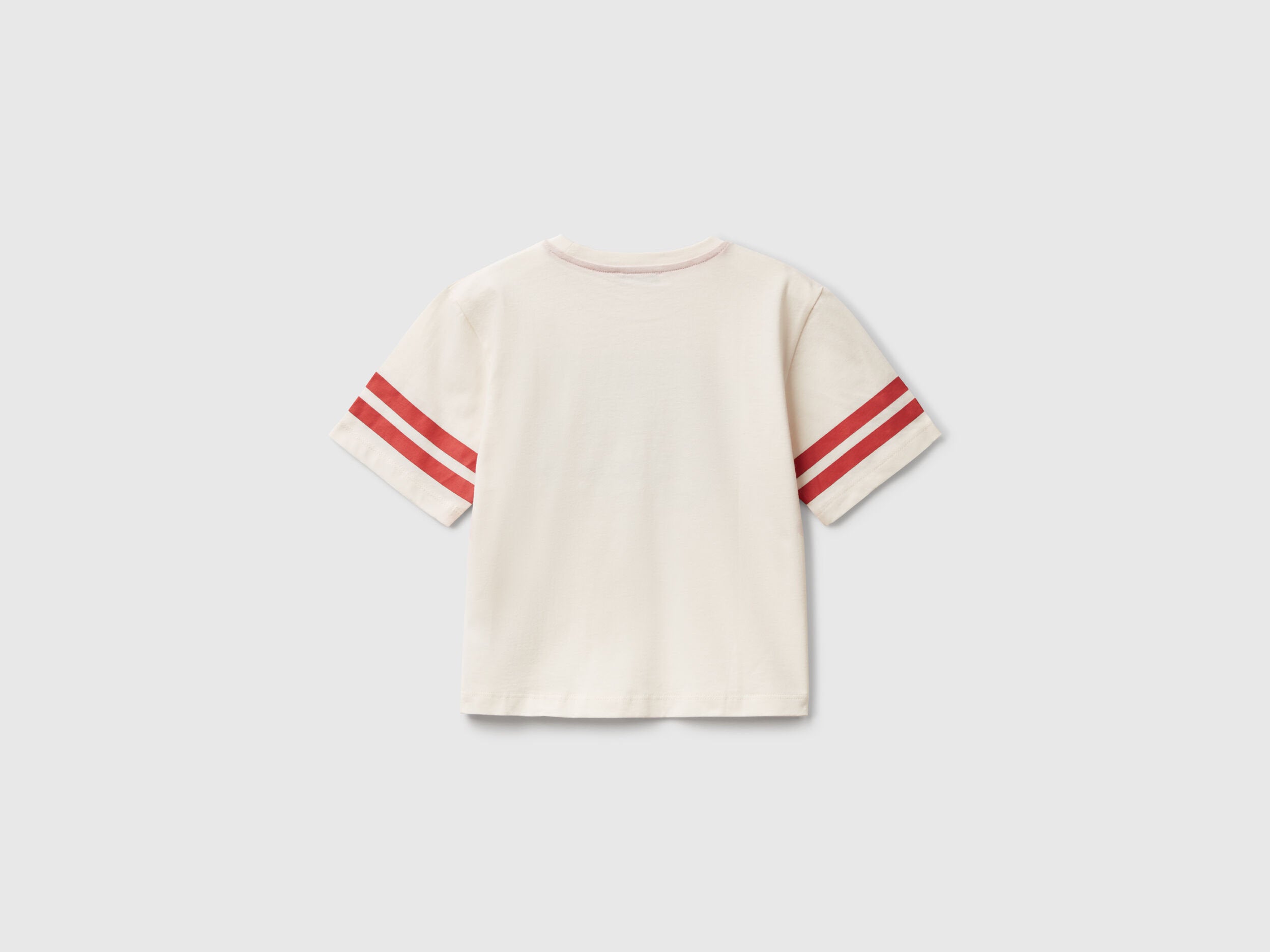 Benetton_Oversized Fit T-Shirt with Photographic Print_3I1XG10IM_0R2_02