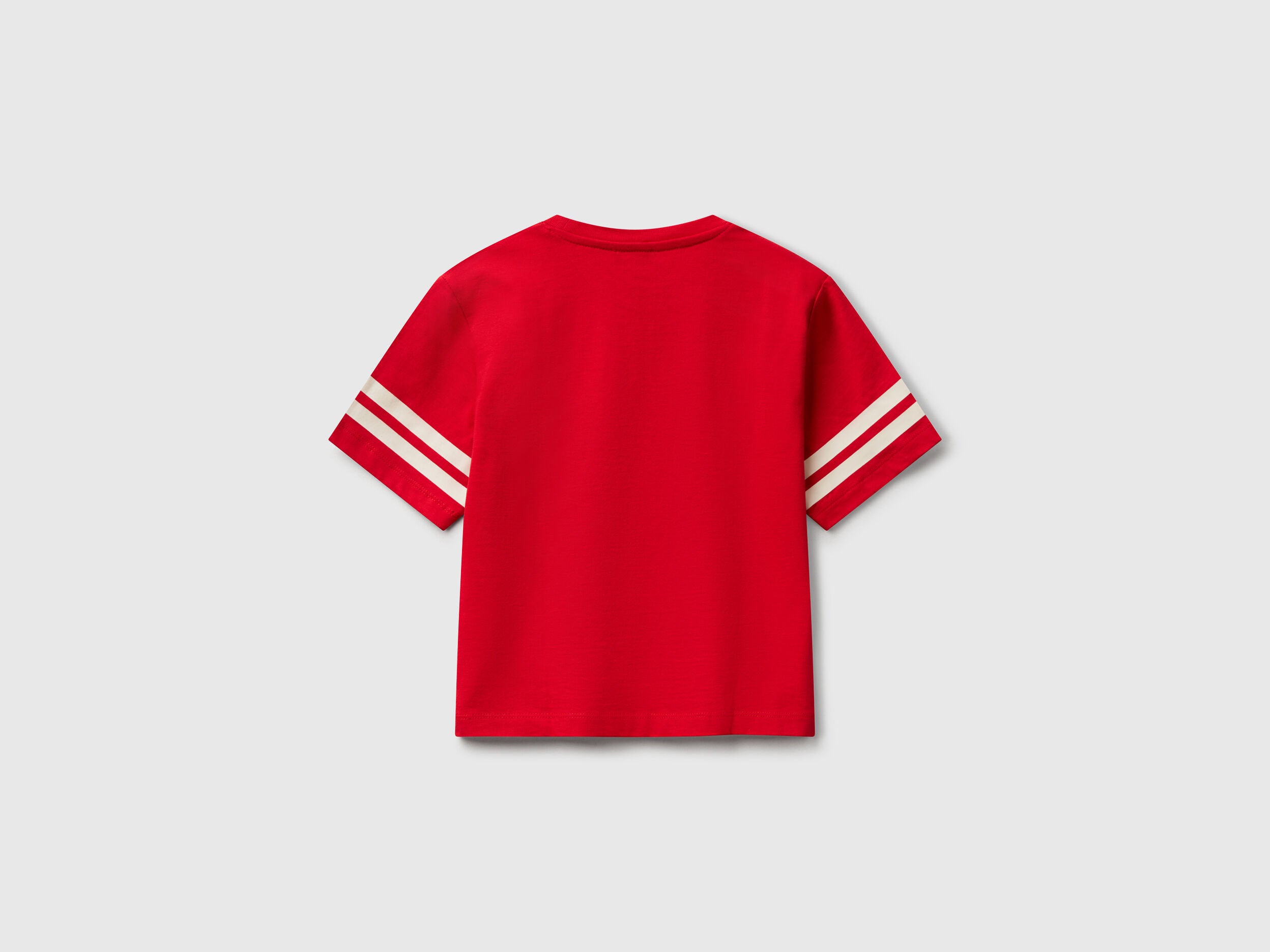 Benetton_Oversized Fit T-Shirt with Photographic Print_3I1XG10IM_19Q_02