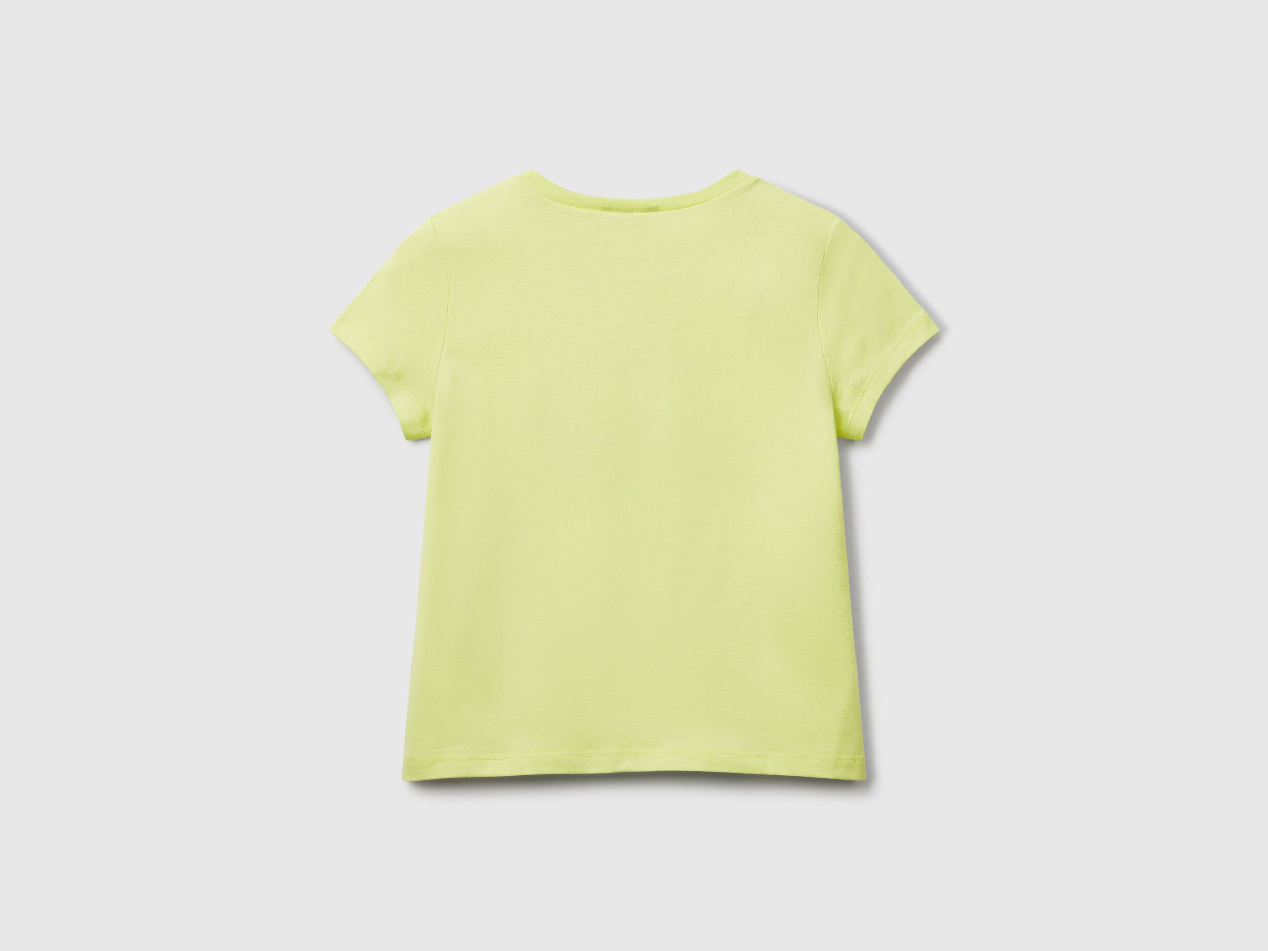 Benetton_Regular Fit T-Shirt with Glitter_3I1XG10JJ_18A_02