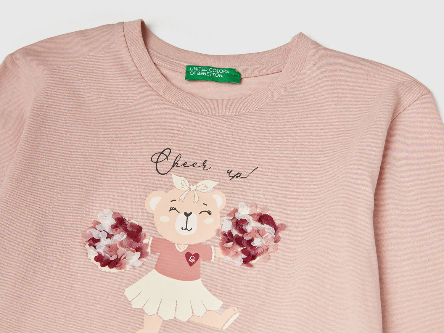 Benetton_Soft Pink_T-Shirt with Petal Effect Applique_3I1XG10K8_12U_03