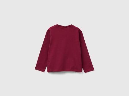 Benetton_Burgundy_T-Shirt with Bluey ©Ludo Studio Print_3I1XG10KI_236_02