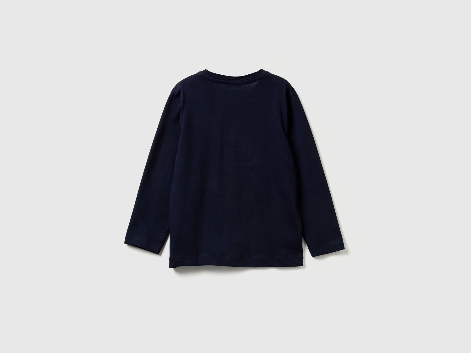 Benetton_Dark Blue_T-Shirt with Shark Print and Applique_3I1XG10KQ_016_02