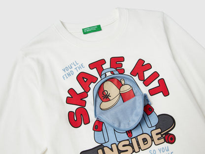 Benetton_Creamy White_T-Shirt with Shark Print and Applique_3I1XG10KQ_074_03