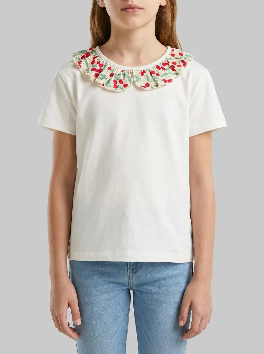 Benetton Creamy White Girls T-Shirt with Ruffles on The Collar SKU: 3I1XG10M4_074 Image 00
