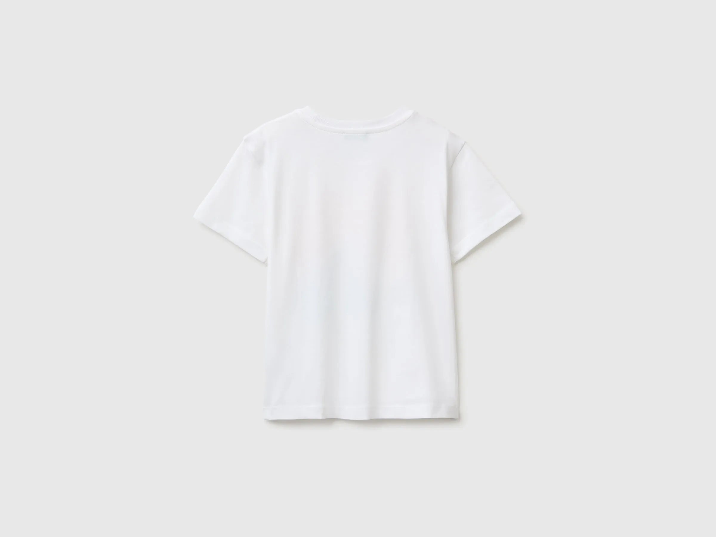 Benetton White Boys Printed T-Shirt with Zip SKU: 3I1XG10NB_101 Image 02
