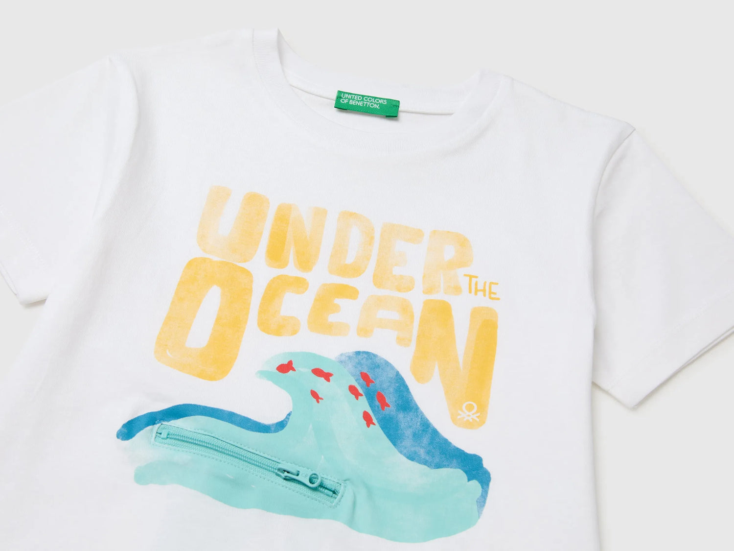 Benetton White Boys Printed T-Shirt with Zip SKU: 3I1XG10NB_101 Image 03