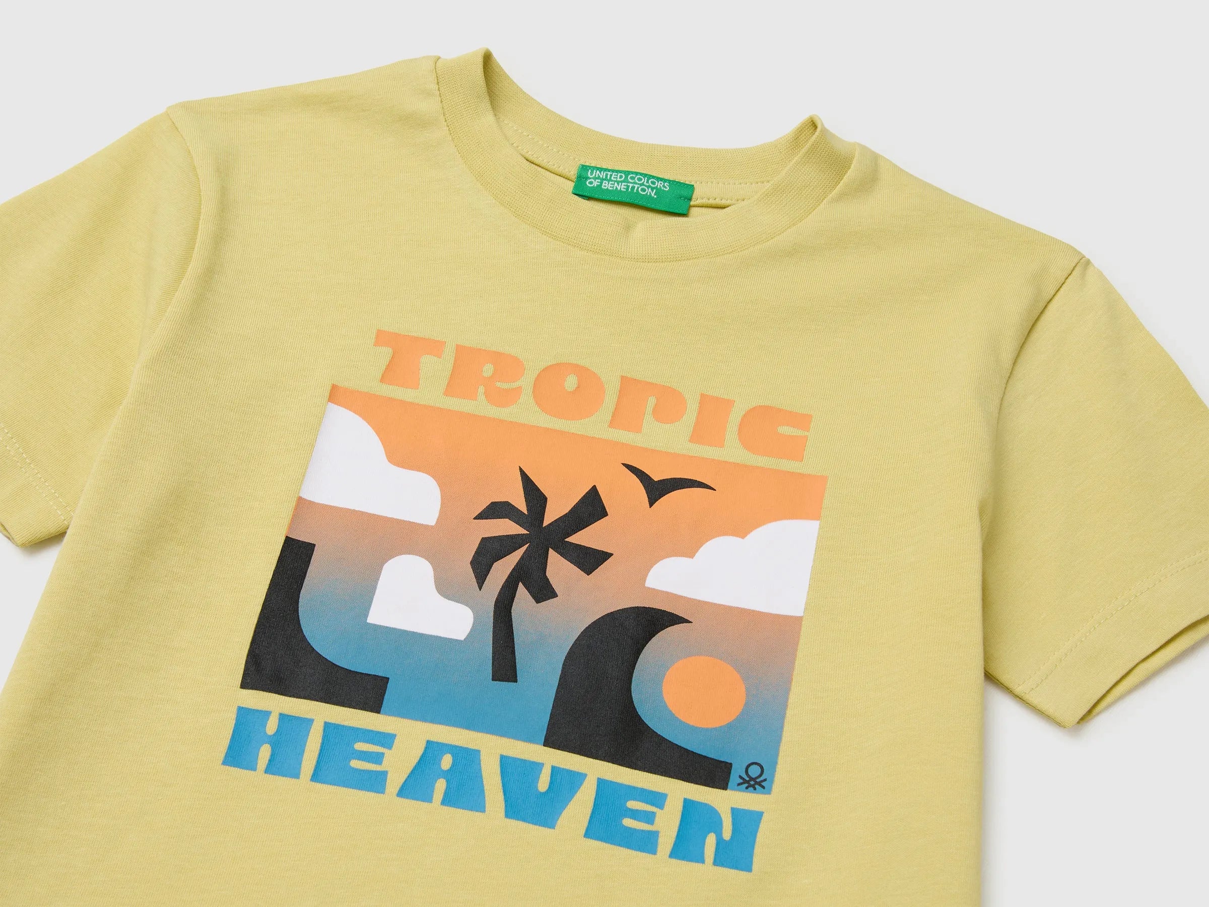 Benetton Yellow Boys Crew Neck T-Shirt with Print SKU: 3I1XG10NC_228 Image 03