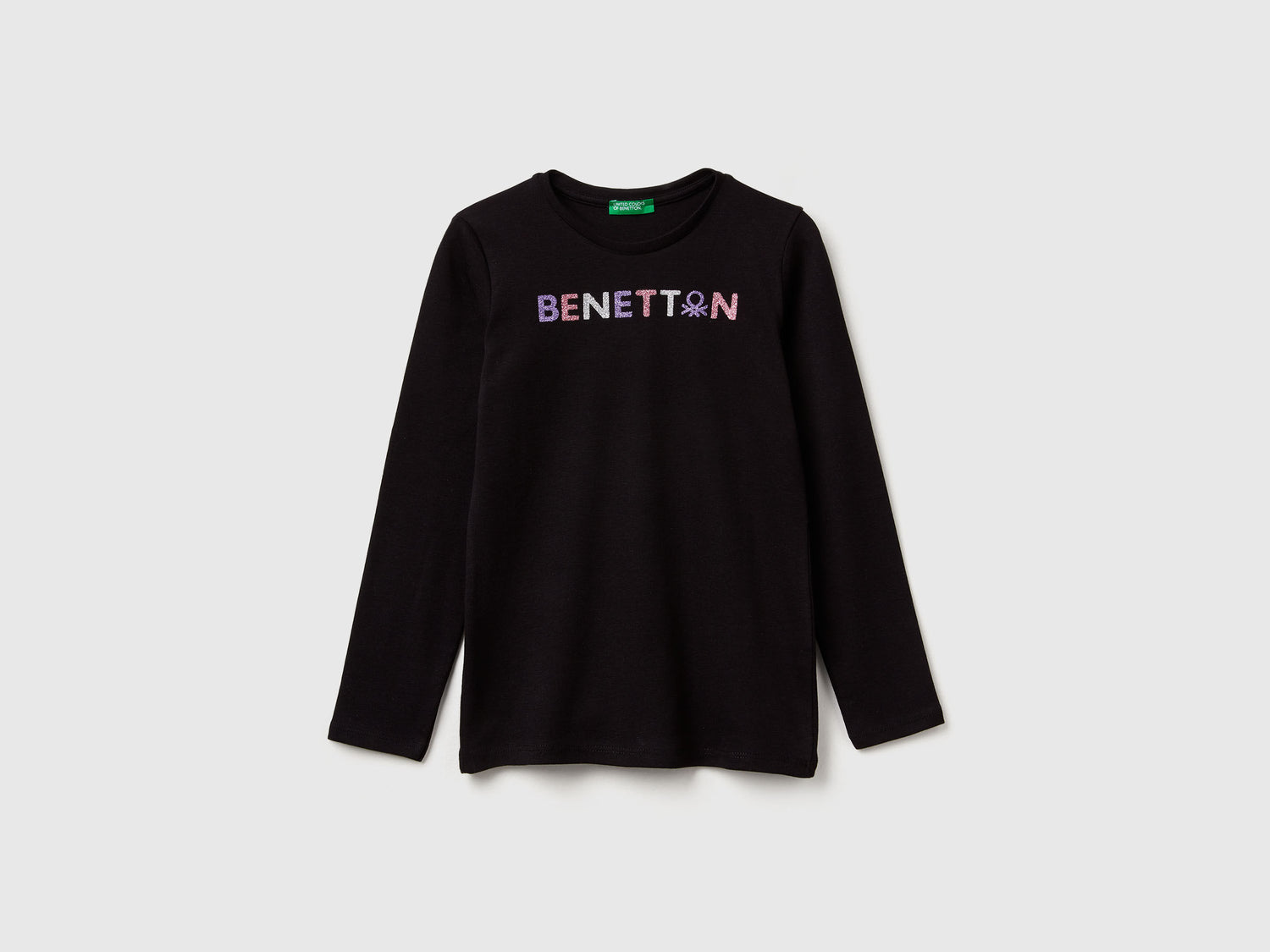 Benetton_Black_Long Sleeve T-Shirt with Glitter Print_3I9WC10JR_100_01