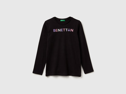 Benetton_Black_Long Sleeve T-Shirt with Glitter Print_3I9WC10JR_100_01