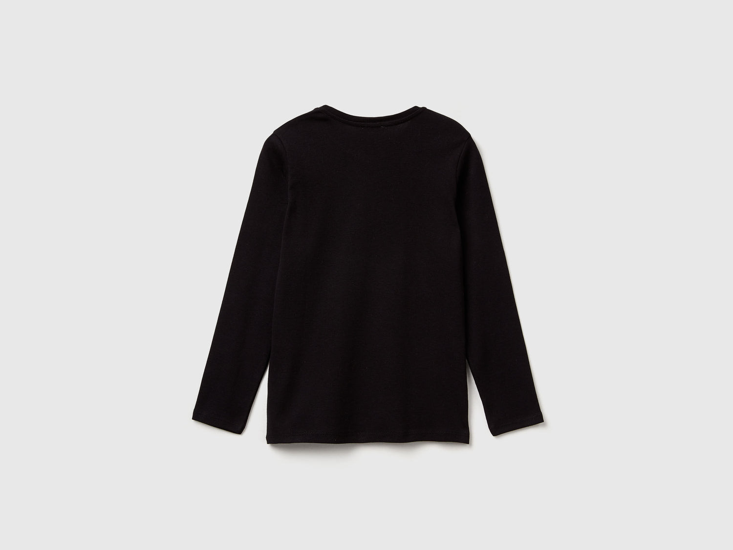 Benetton_Black_Long Sleeve T-Shirt with Glitter Print_3I9WC10JR_100_02