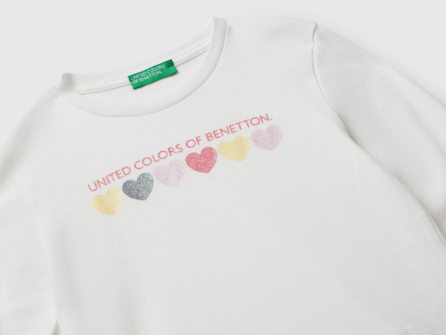 Benetton_Creamy White_T-Shirt with Glittery Logo in Cotton_3I9WG10JS_074_03