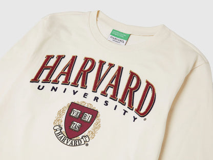 Benetton_Creamy White_Boxy Fit ©Harvard University T-Shirt_3IVWC10PX_0R2_03