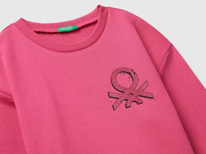 Benetton_Fuchsia_Sweatshirt with Glittery Logo Print_3J68C10Q0_1A2_03