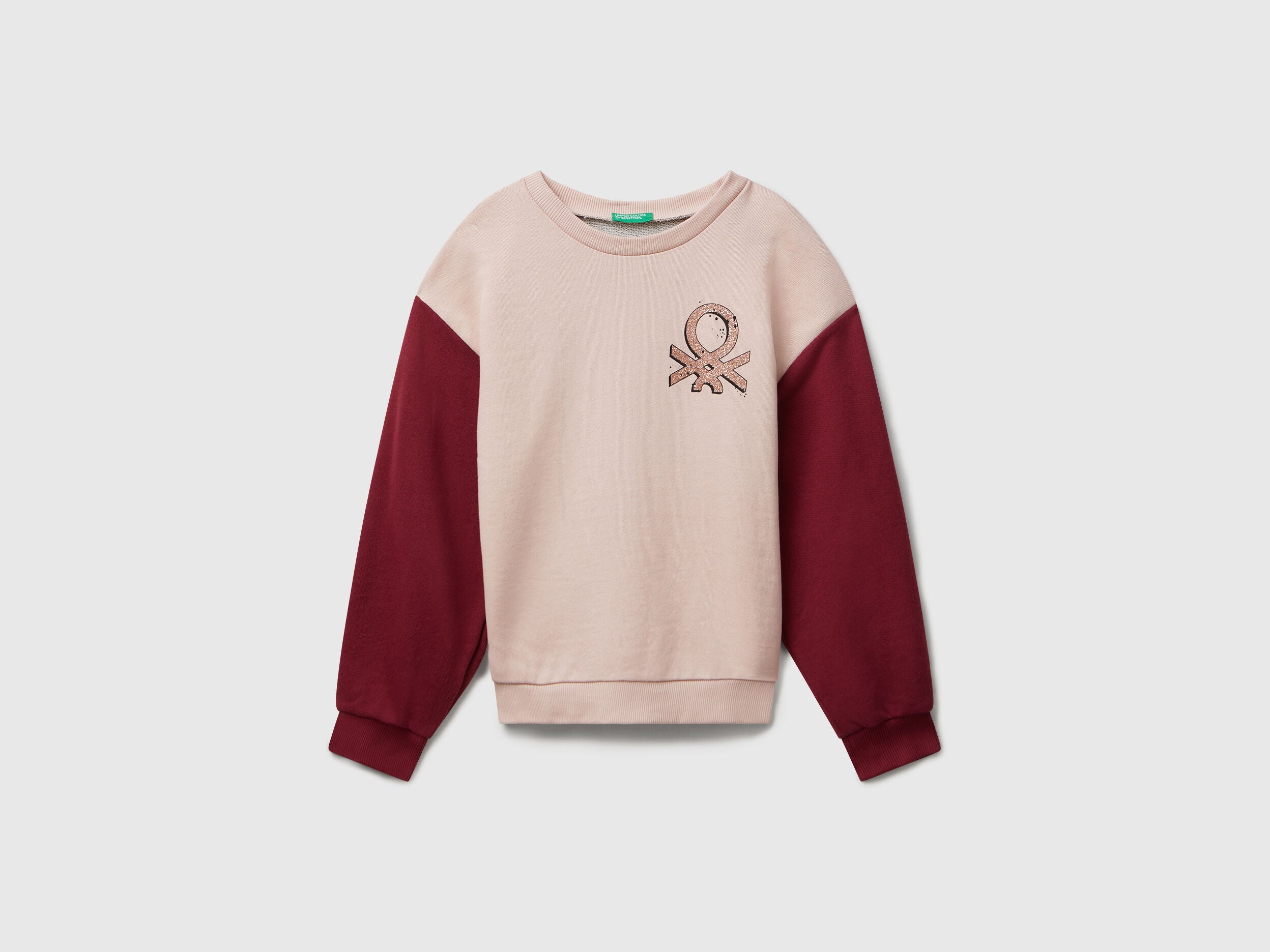 Benetton_Creamy White_Sweatshirt with Glittery Logo Print_3J68C10Q0_901_01