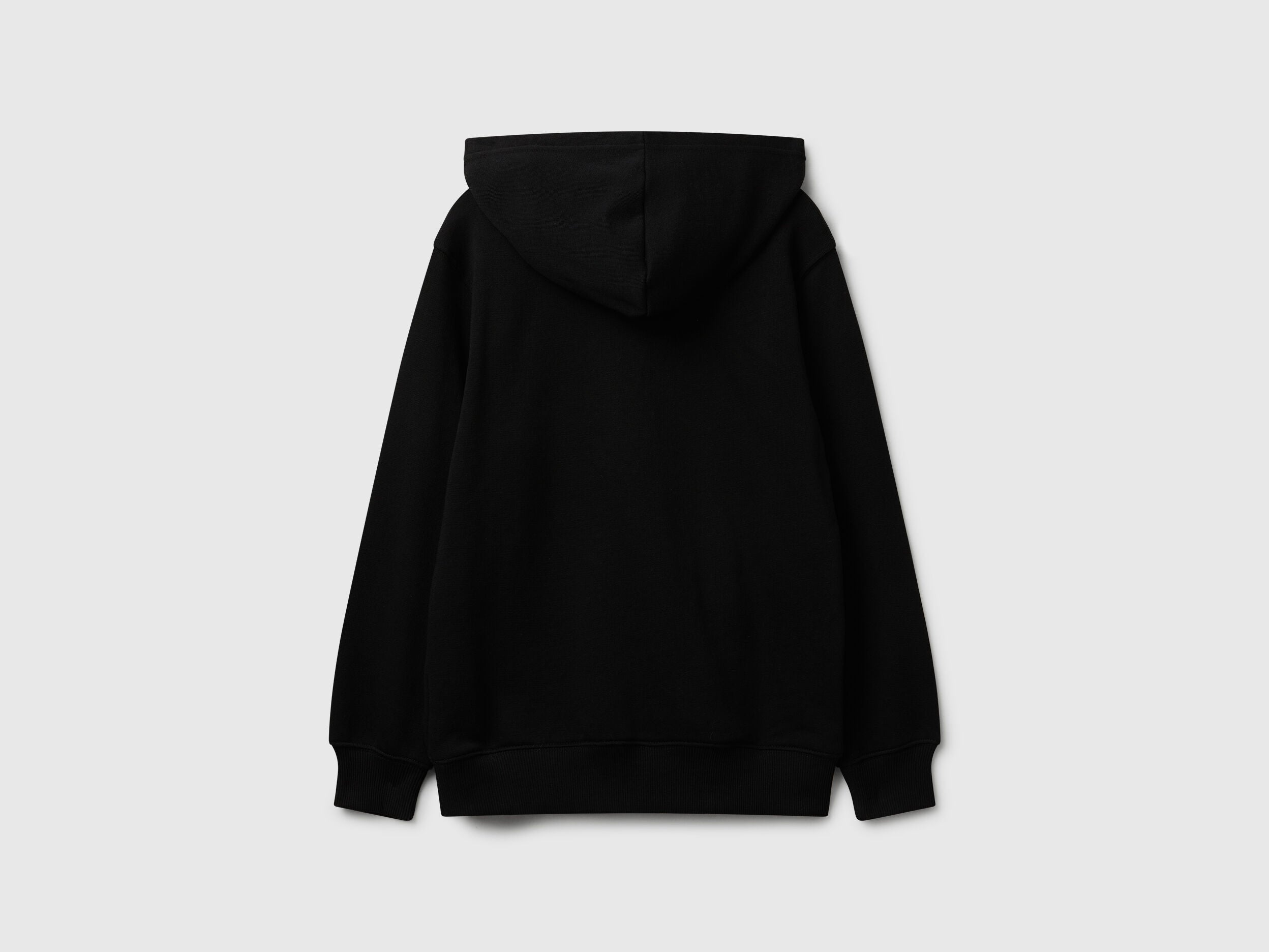 Benetton_Black_Hoodie in Cotton_3J68C204V_100_02