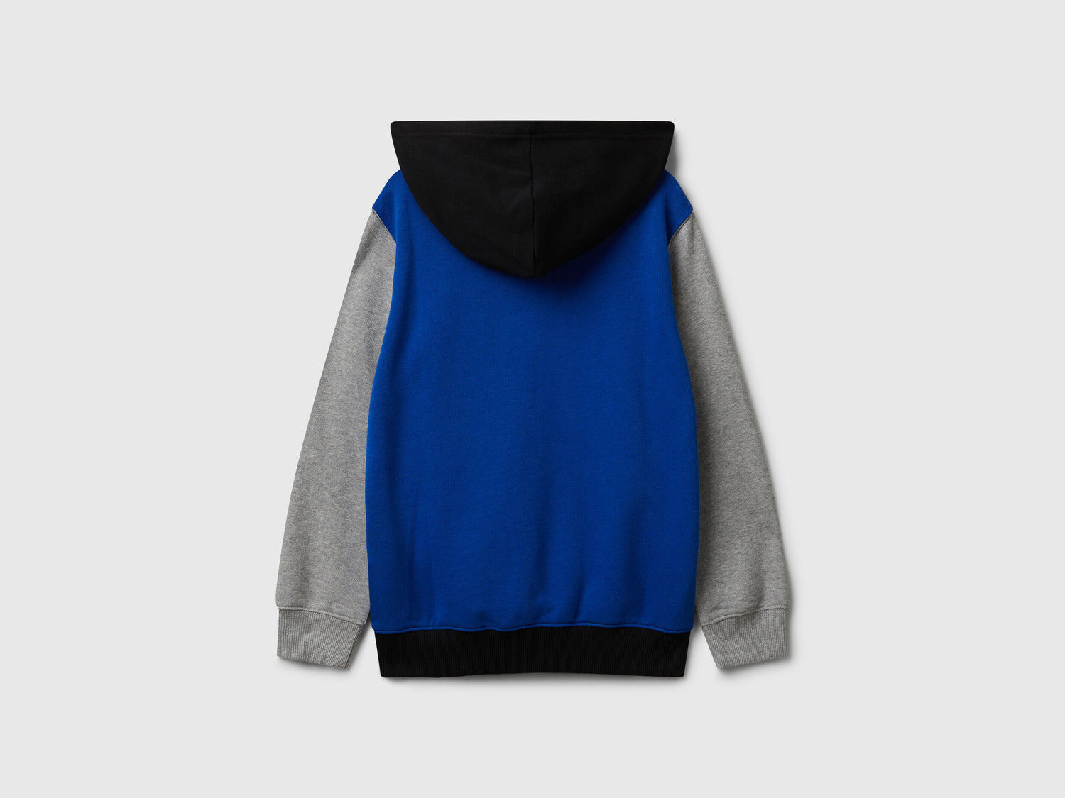 Benetton_Bright Blue_Hoodie in Cotton_3J68C204V_901_02