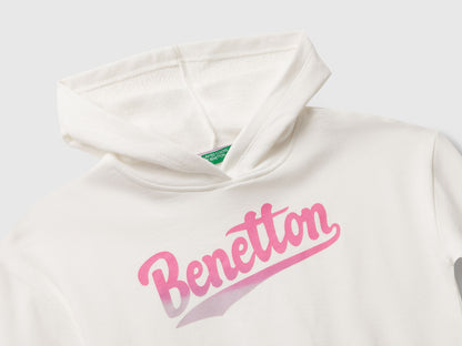Benetton_Creamy White_Sweatshirt with Print_3J68C204W_074_03