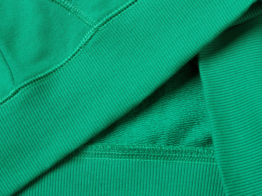 Beneton_Pure Cotton Sweatshirt with Zipper_3J68C501B_108_03