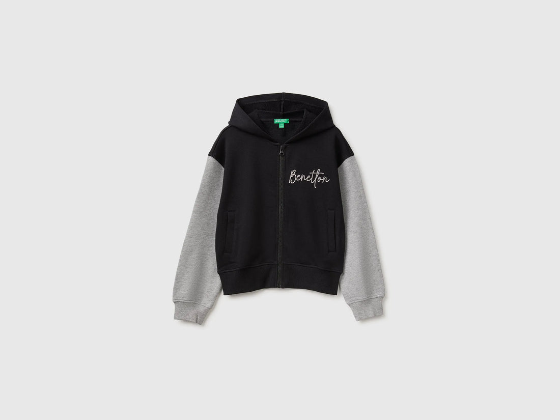 Benetton Black Girls Hoodie with Embroidery SKU: 3J68C506D_902 Image 01