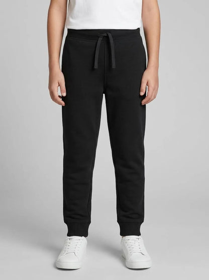 Benetton Black Boys Sweatpants with Logo SKU: 3J68CF058_100 Image 00