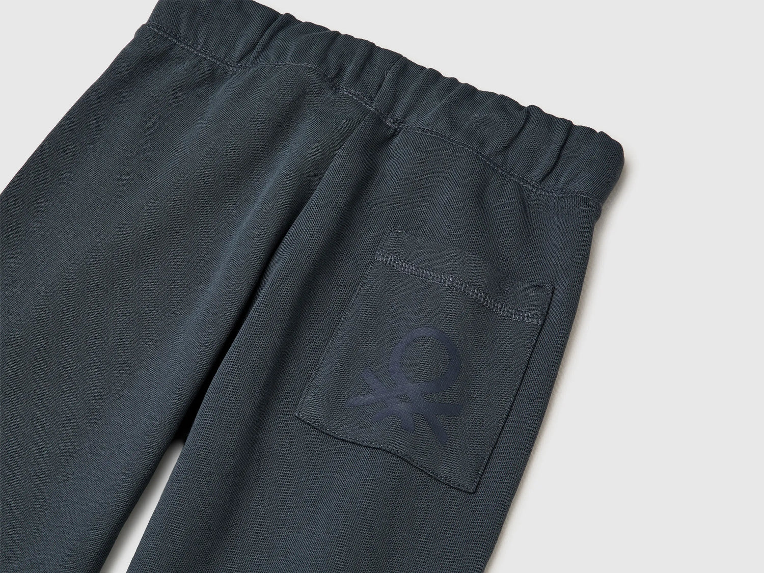 Benetton Dark Gray Boys Sweatpants with Logo SKU: 3J68CF058_10N Image 03