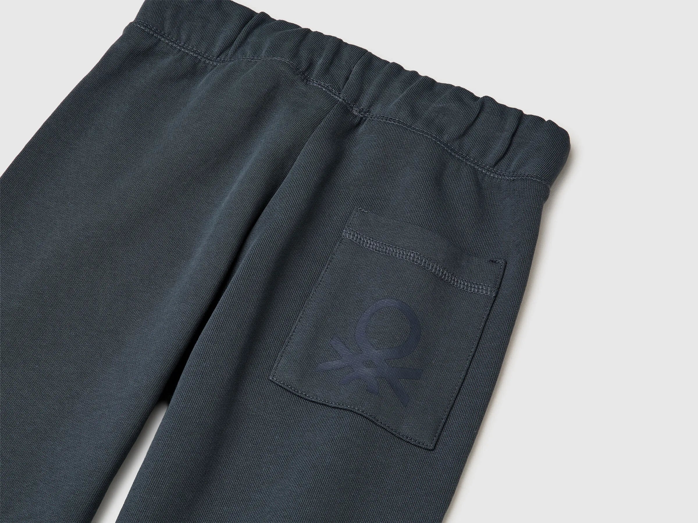 Benetton Dark Gray Boys Sweatpants with Logo SKU: 3J68CF058_10N Image 03